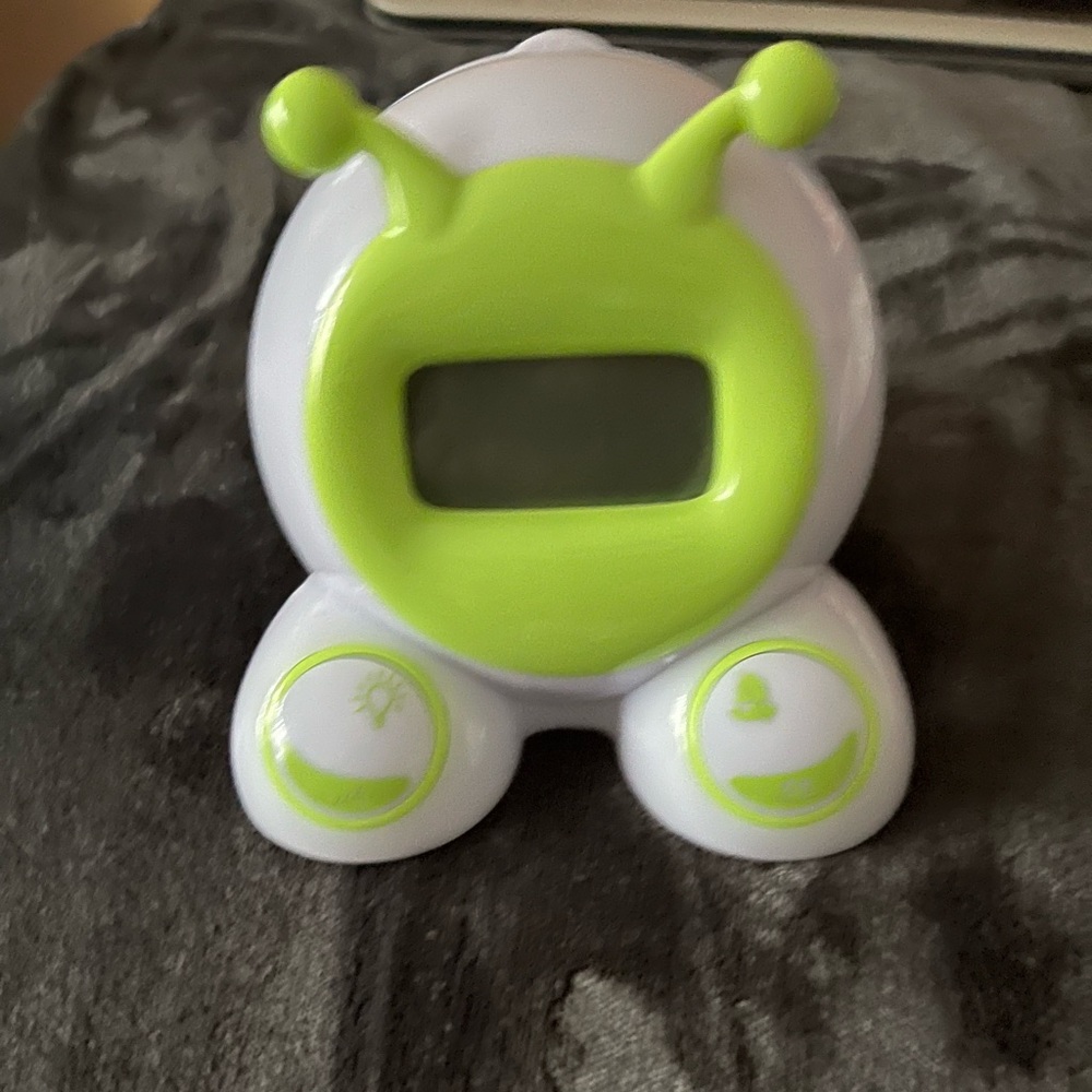 Ok to Wake Alarm Clock - for toddlers and kids.